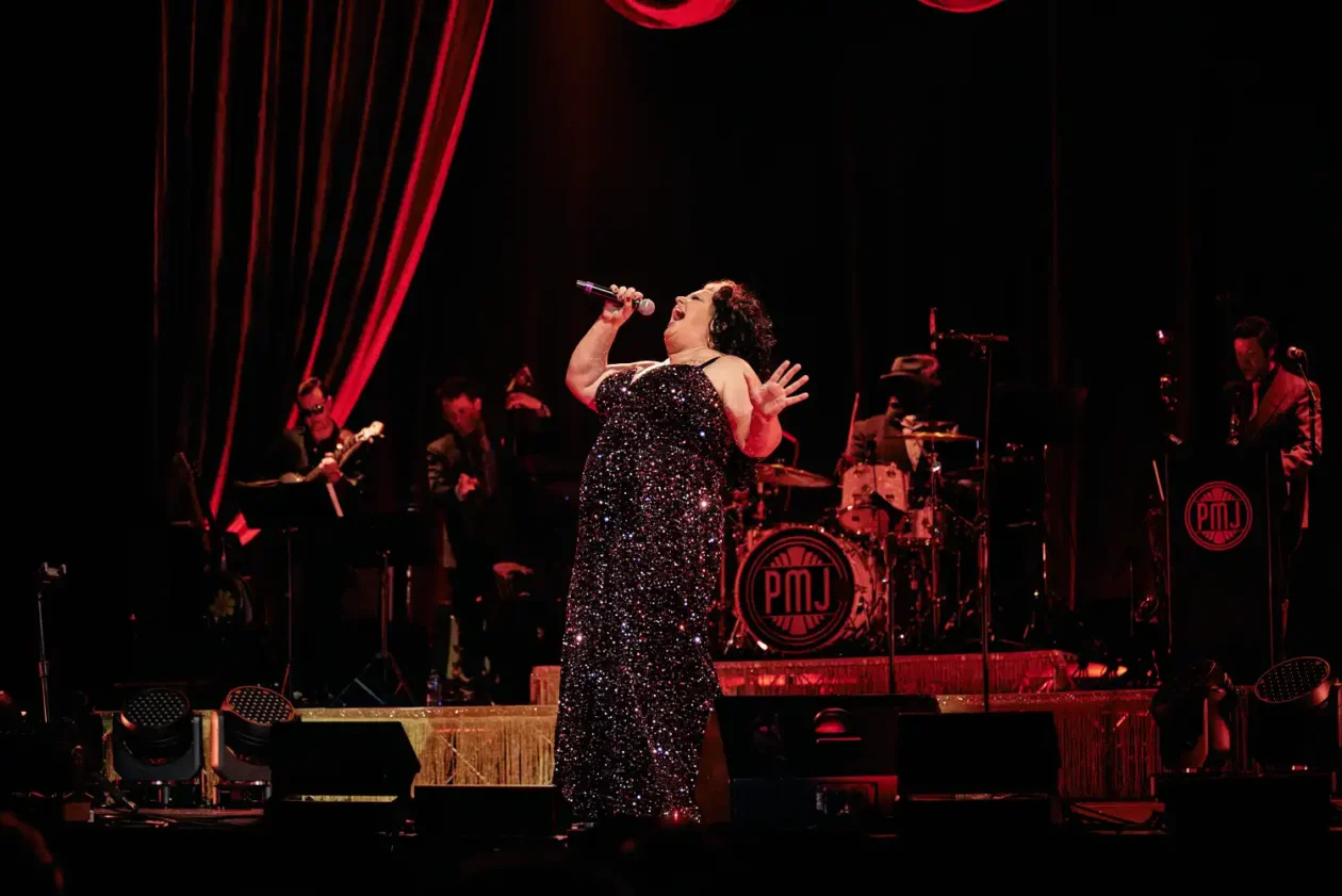 Scott-Bradlees-Postmodern-Jukebox-2