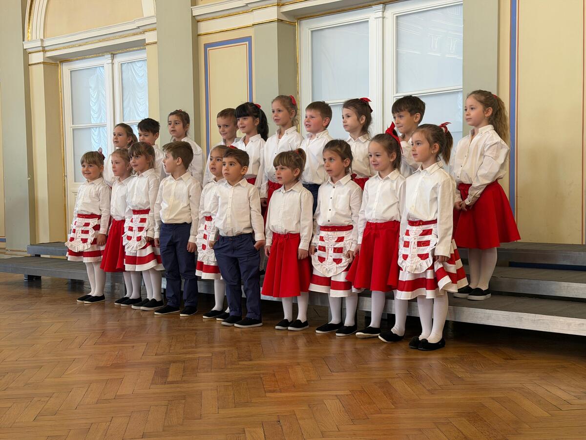 Smotra (10) Smotra (10)