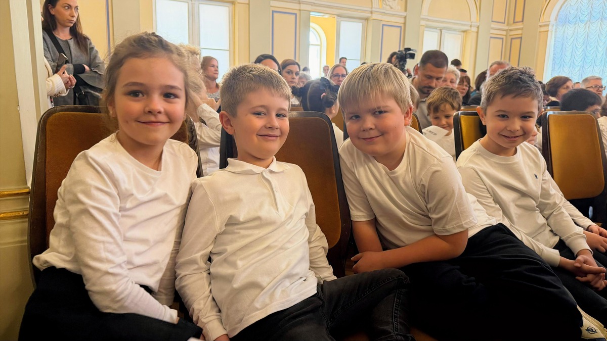 Smotra (16) Smotra (16)