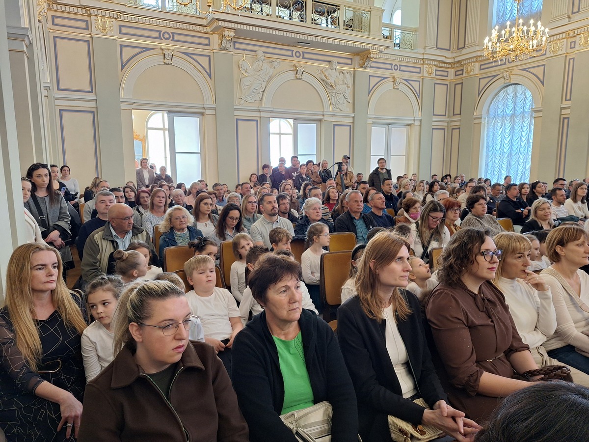 Smotra (19) Smotra (19)