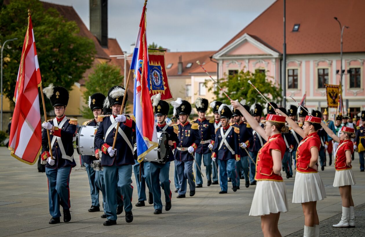 Susret_povijesnih_postrojbi (6)