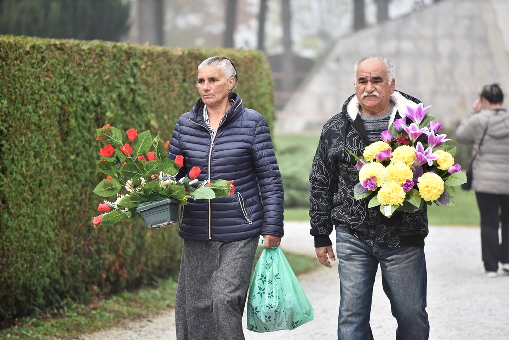 Svi sveti 2024 Varaždinski (18) Svi sveti 2024 Varaždinski (18)