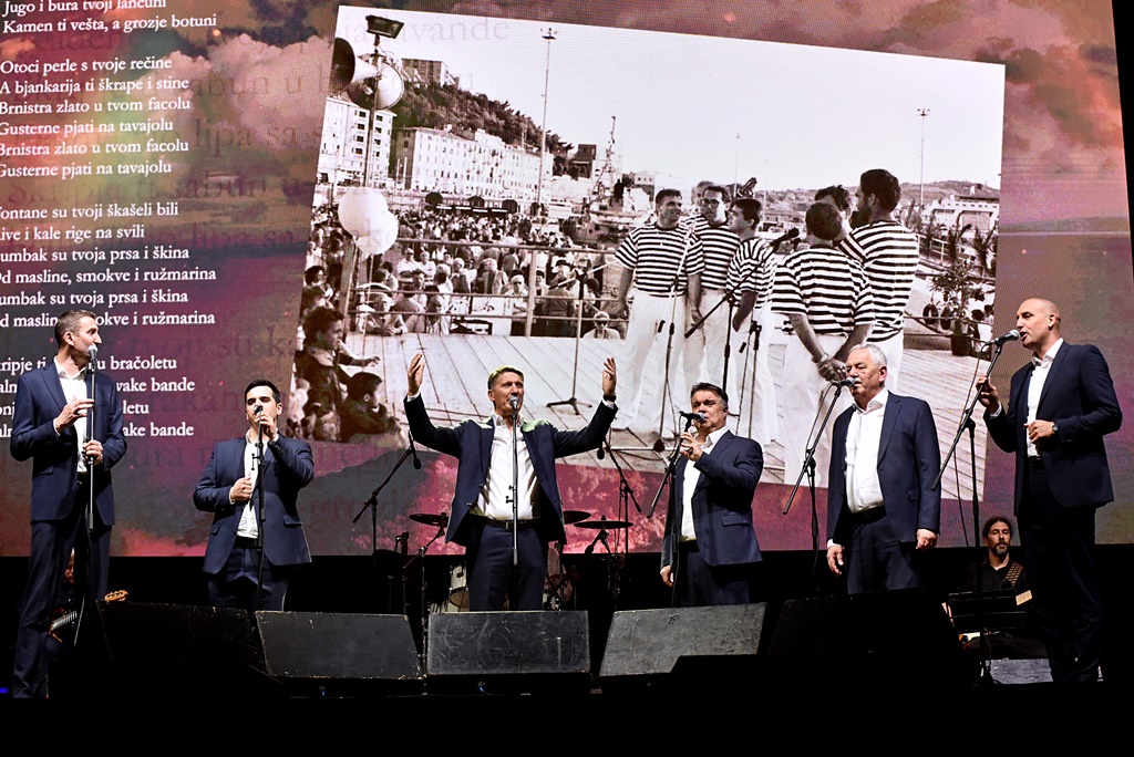 Tomislav Bralić i klapa Intrade vz hr (17)