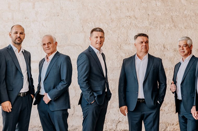 Tomislav Bralic i klapa Intrade_1