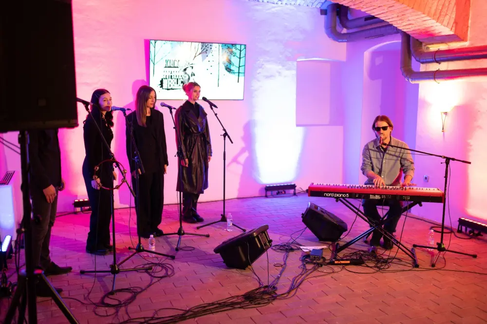 Trio Coda02 Trio Coda02