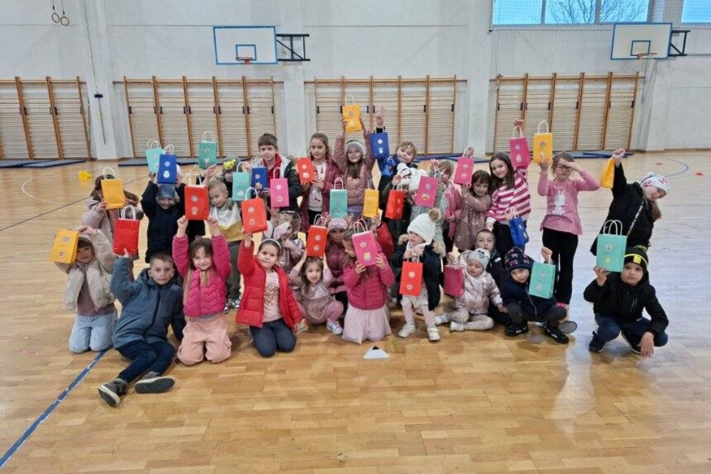 Trnovec, Mala Akademija (4) Trnovec, Mala Akademija (4)