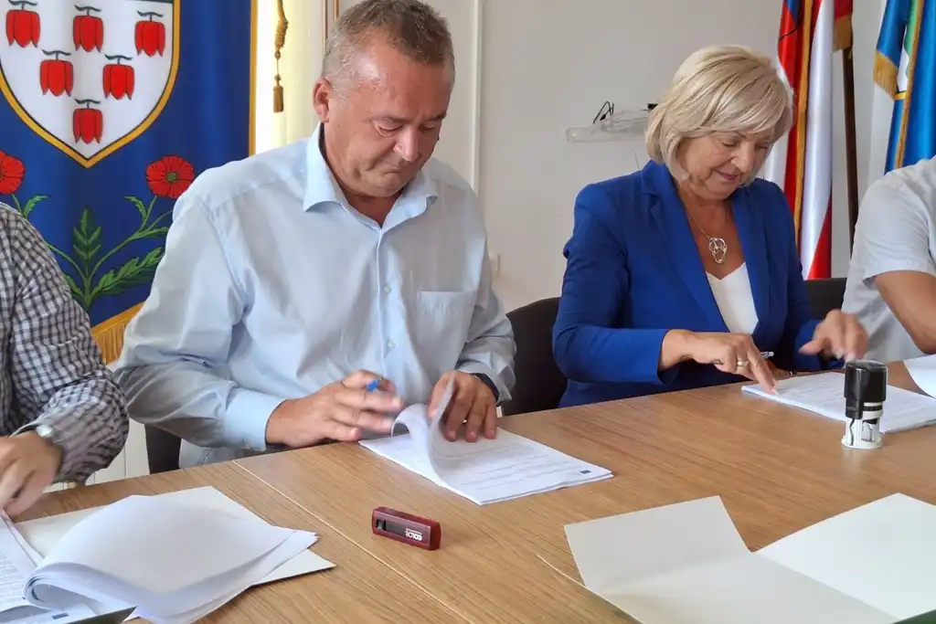 Trnovec, potpisivanje ugovora za vrtic (10)