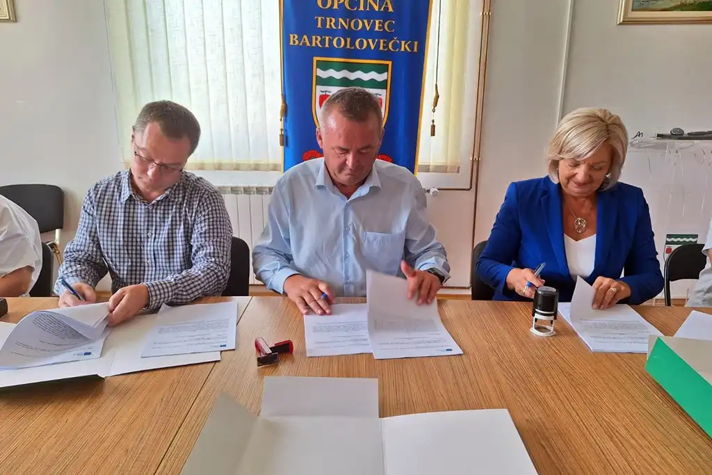 Trnovec, potpisivanje ugovora za vrtic (9)