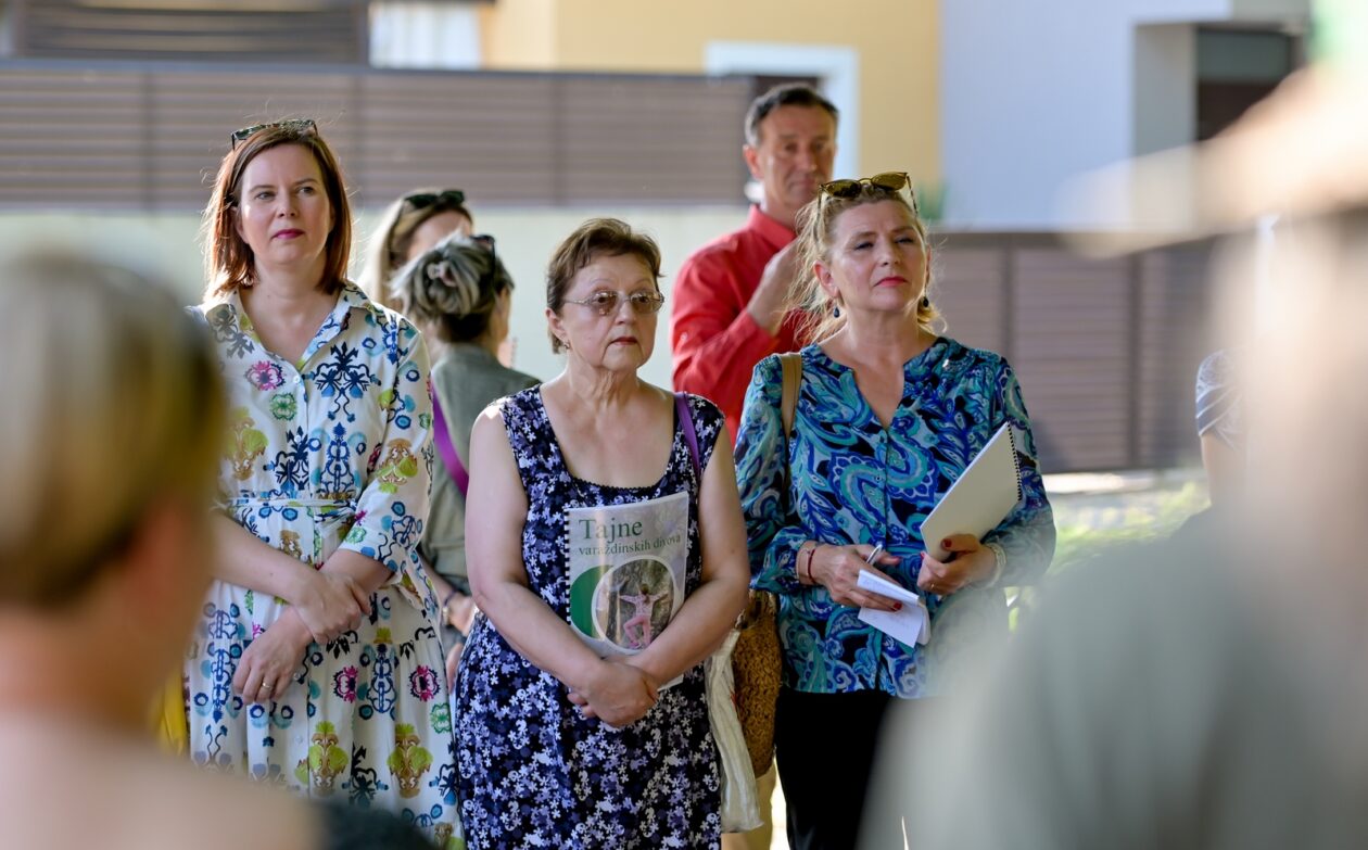 Turisticki_vodici (11)