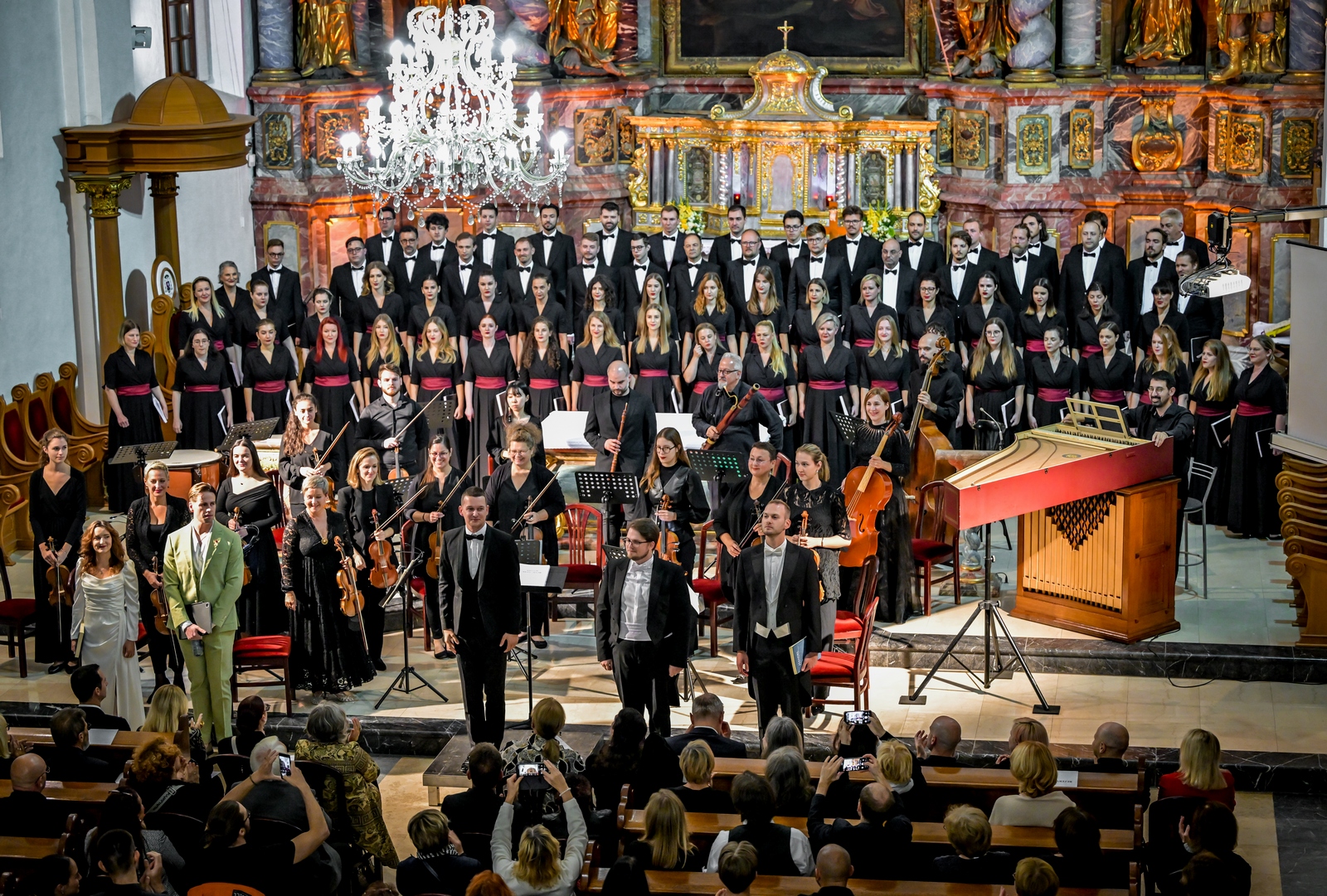 VBV_dan_10 (17) VBV_dan_10 (17)