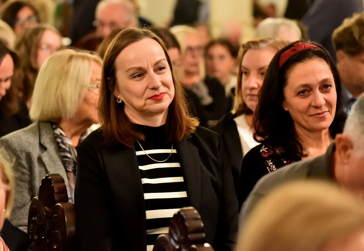 VBV_dan_9 (32) VBV_dan_9 (32)