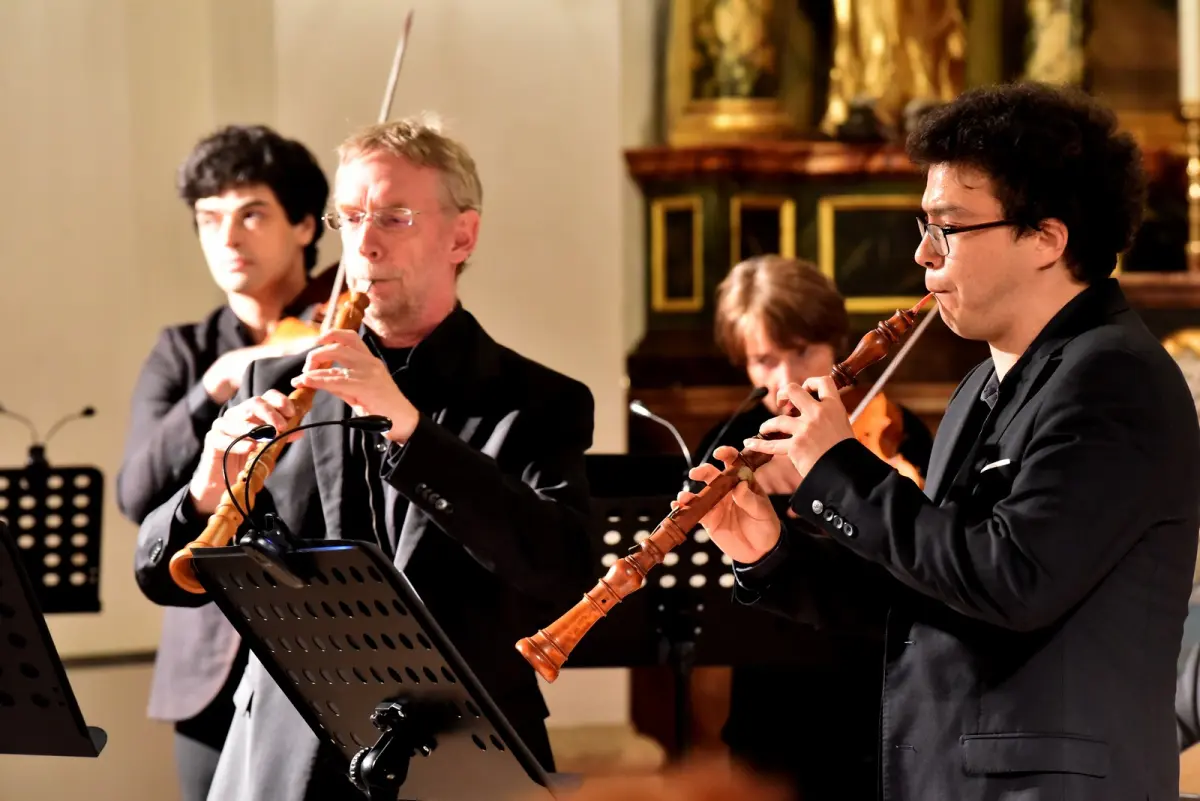 VBV_dan_9 (42) VBV_dan_9 (42)