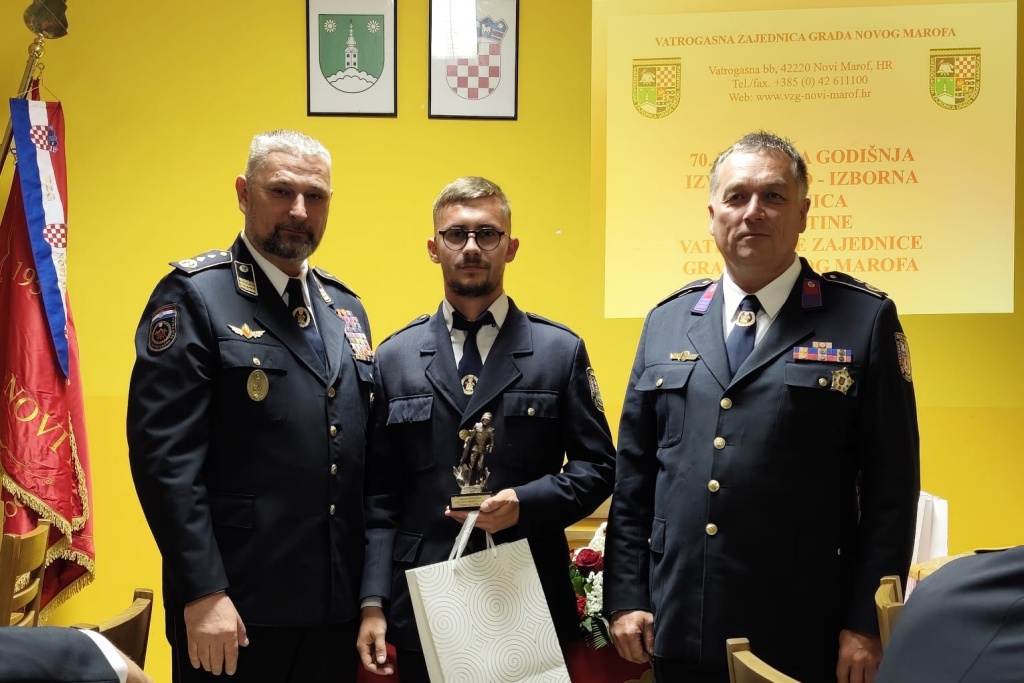 VZG NM, skupština (11)