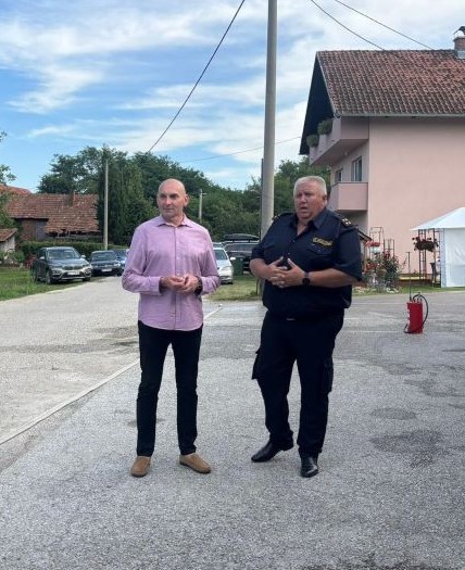 Vatrogasci 4 Vatrogasci 4