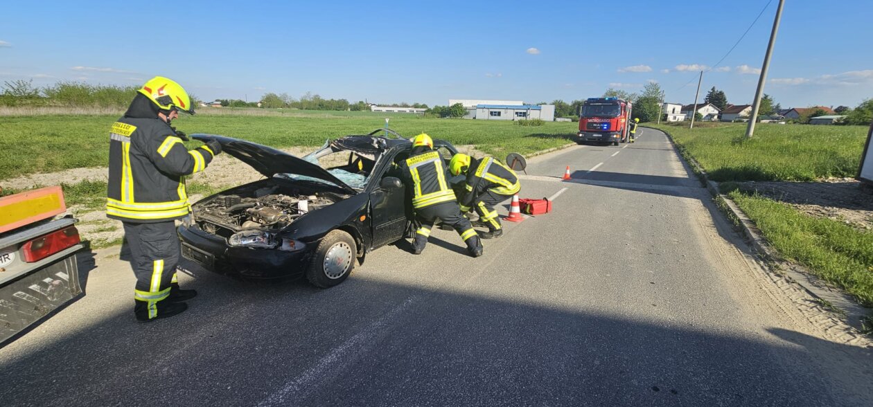 WhatsApp Image 2025-05-02 at 10.27.07