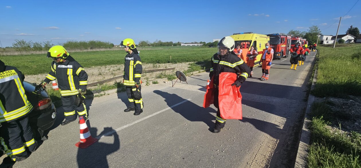 WhatsApp Image 2025-05-02 at 10.27.10