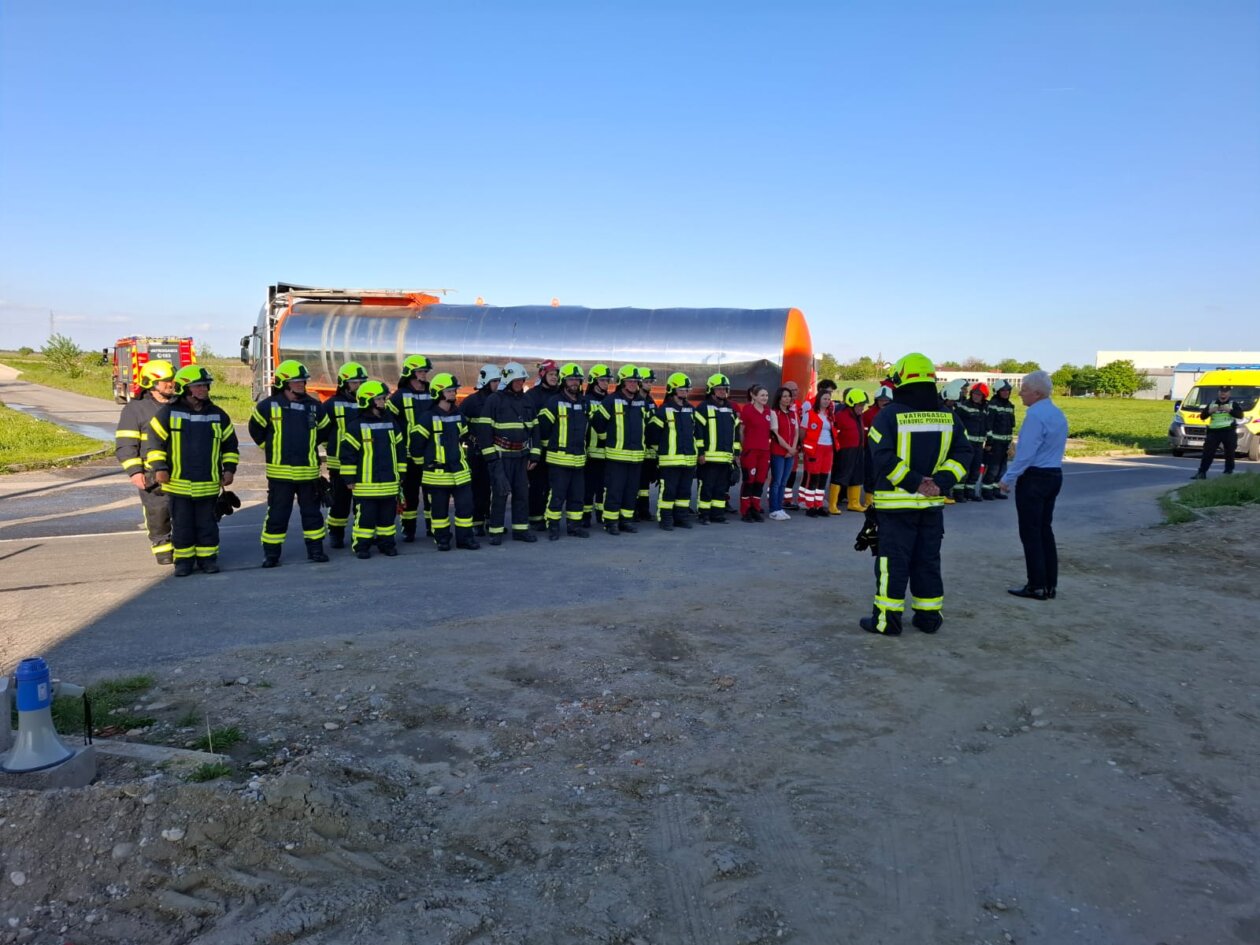 WhatsApp Image 2025-05-02 at 10.27.19