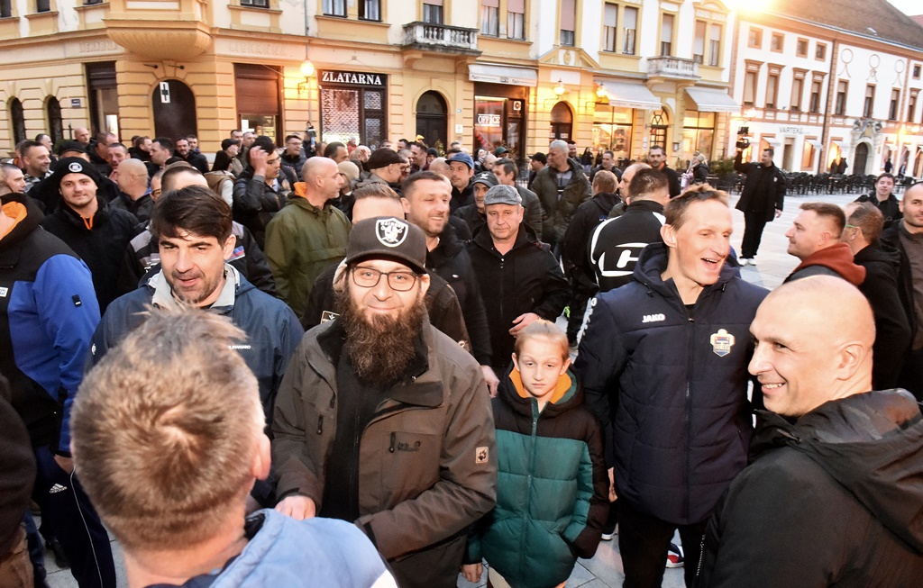 White Stones dokumentarac premijera foto Varaždinski hr (17) White Stones dokumentarac premijera foto Varaždinski hr (17)