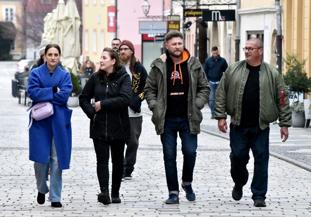 White Stones dokumentarac premijera foto Varaždinski hr (6) White Stones dokumentarac premijera foto Varaždinski hr (6)