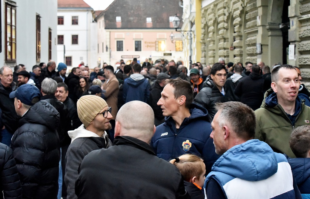 White Stones dokumentarac premijera foto Varaždinski hr (8) White Stones dokumentarac premijera foto Varaždinski hr (8)