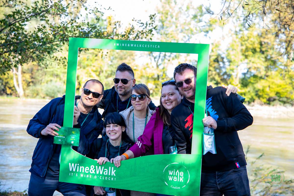 Wine & Walk Cestica foto – Spot doo (16) Wine & Walk Cestica foto – Spot doo (16)