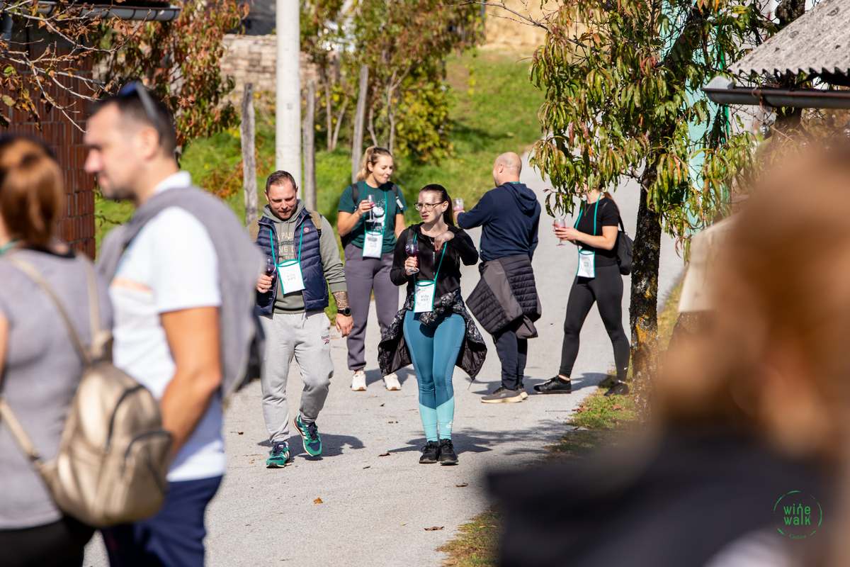 Wine & Walk Cestica foto – Spot doo (29) Wine & Walk Cestica foto – Spot doo (29)