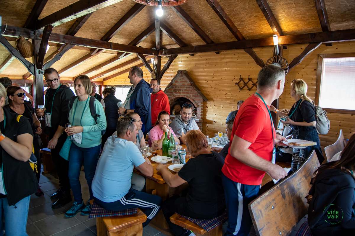 Wine & Walk Cestica foto – Spot doo (31) Wine & Walk Cestica foto – Spot doo (31)