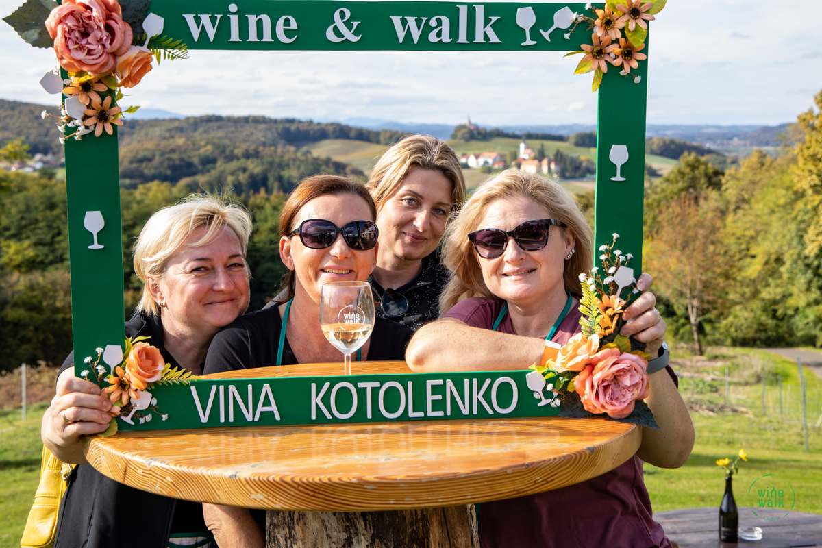 Wine & Walk Cestica foto – Spot doo (40) Wine & Walk Cestica foto – Spot doo (40)