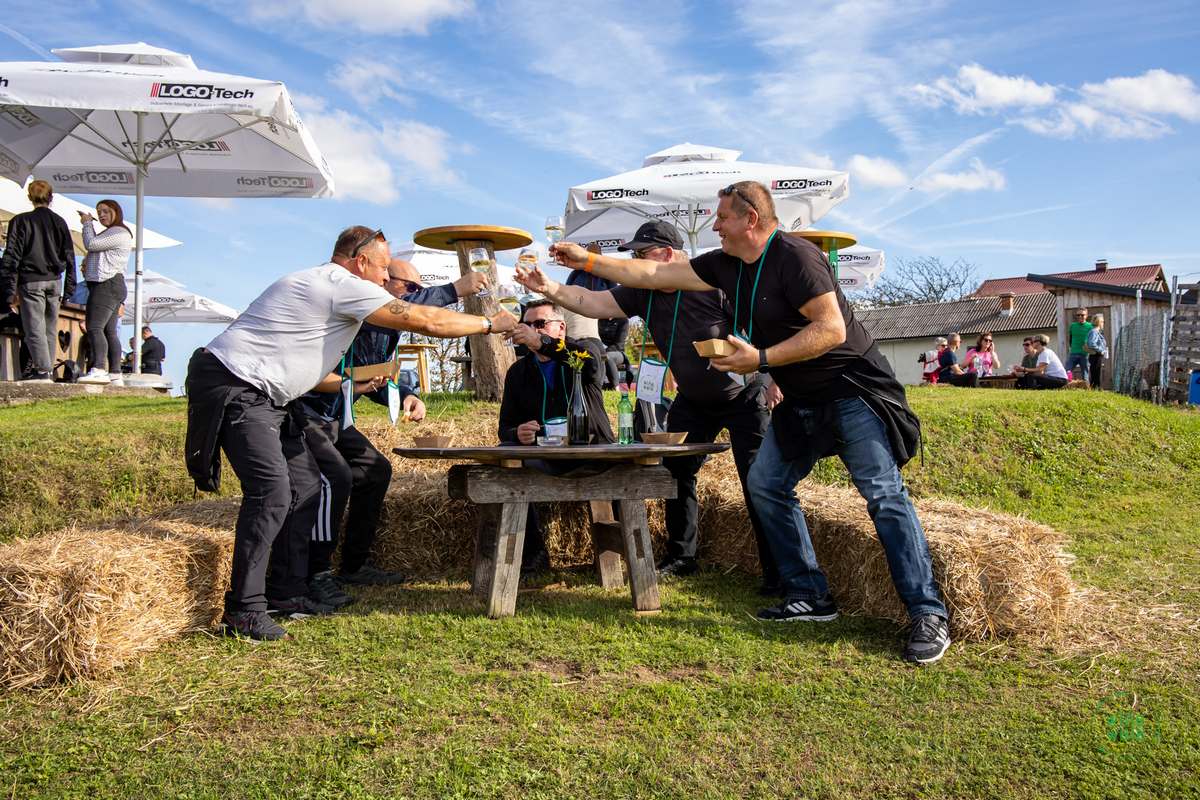 Wine & Walk Cestica foto – Spot doo (41) Wine & Walk Cestica foto – Spot doo (41)