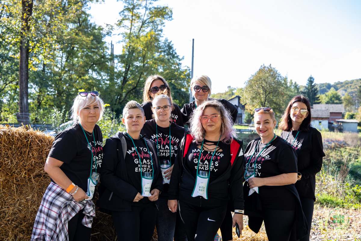 Wine & Walk Cestica foto – Spot doo (9) Wine & Walk Cestica foto – Spot doo (9)