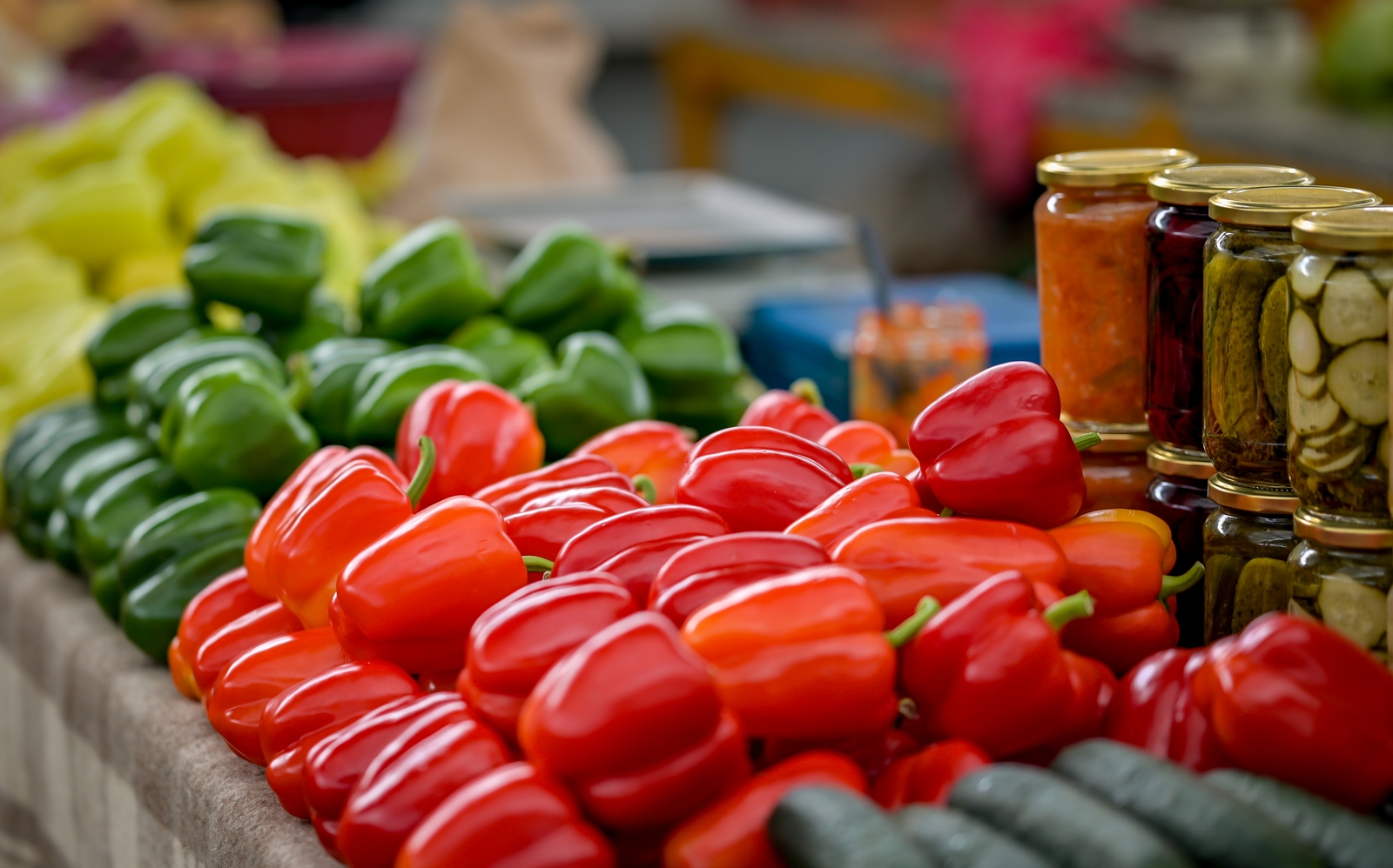 Zalogajček na placu Siniša Sović (8) Zalogajček na placu Siniša Sović (8)
