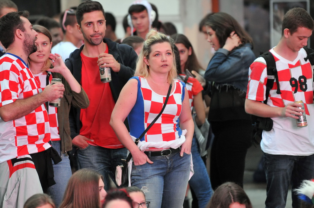 Navijači na Korzu, utakmica Hrvatska – Engleska