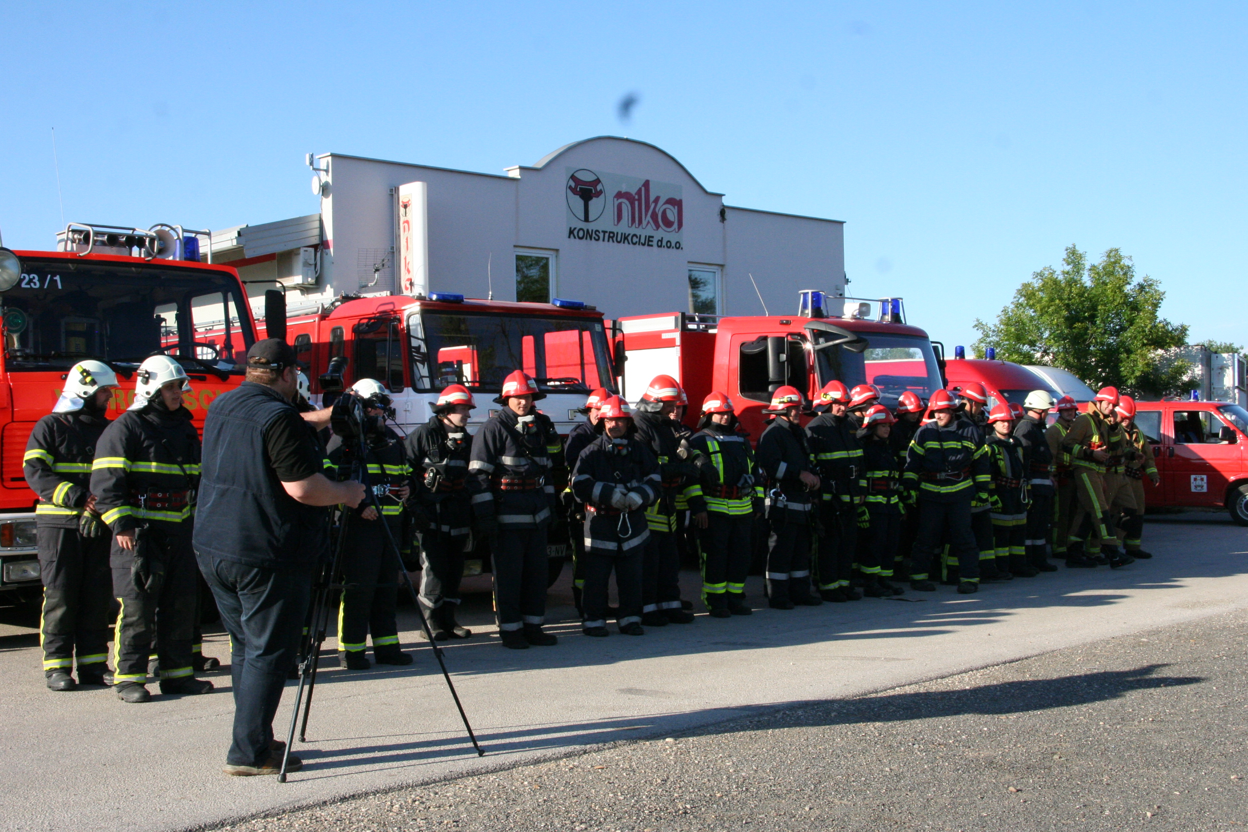 Image 4509922 (auto)