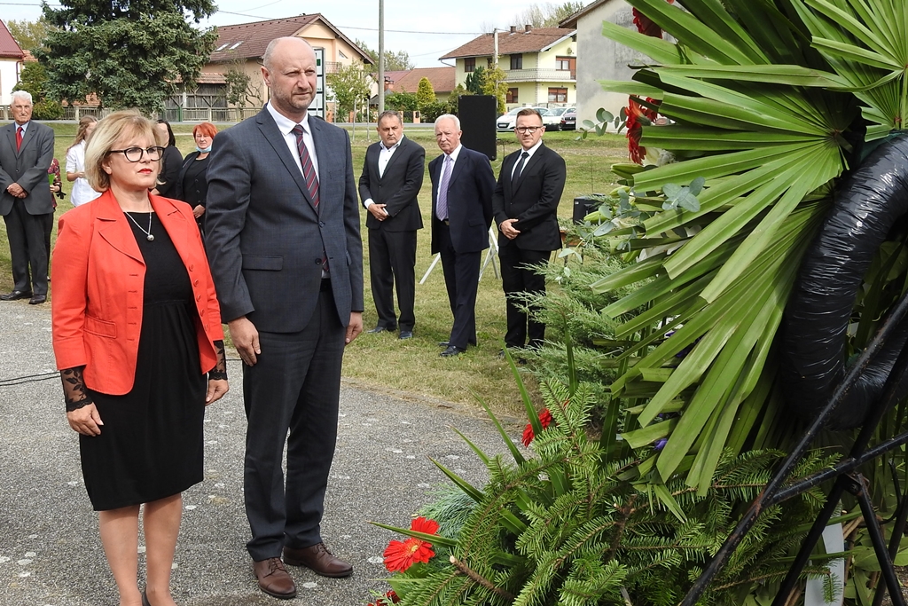 Image 4664570 (auto)