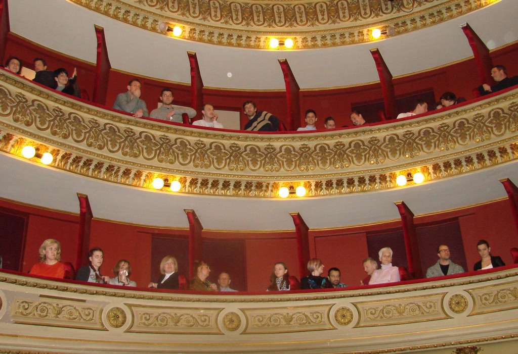 160310neigrajnaengleze6271724