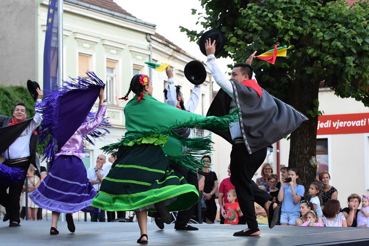 Image 5420556 (auto)