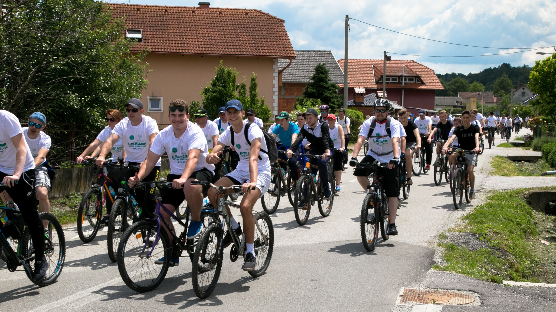 Image 3652545 (auto) Image 3652545 (auto)