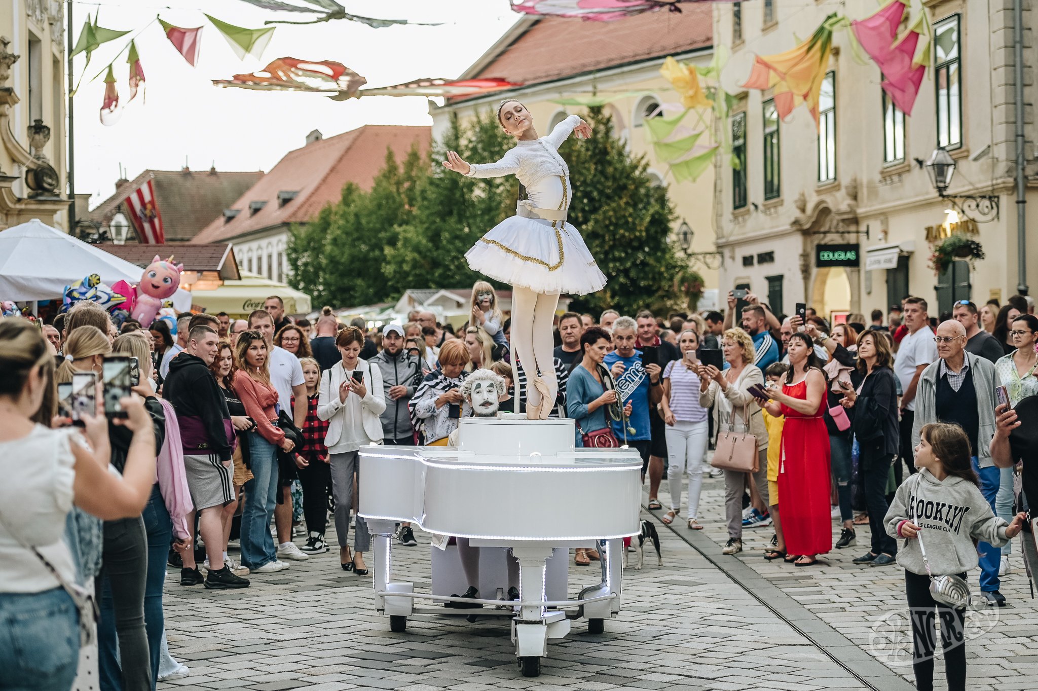 Image 5452730 (auto)