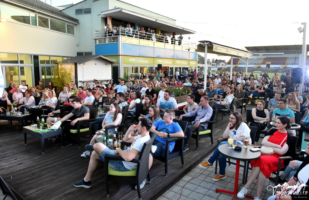 Image 4532186 (auto)