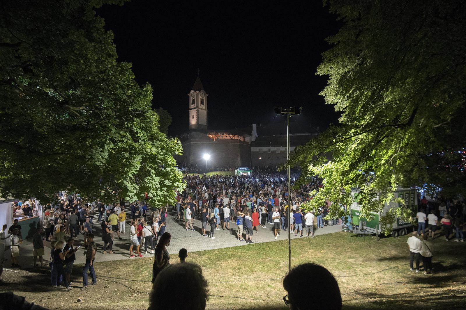 Image 5435984 (auto)