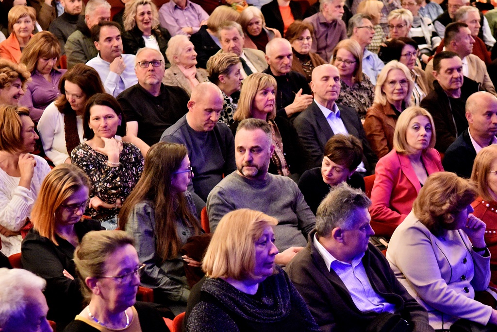 Image 5672983 (auto)