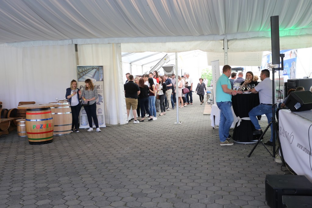 urbanovo201823823373