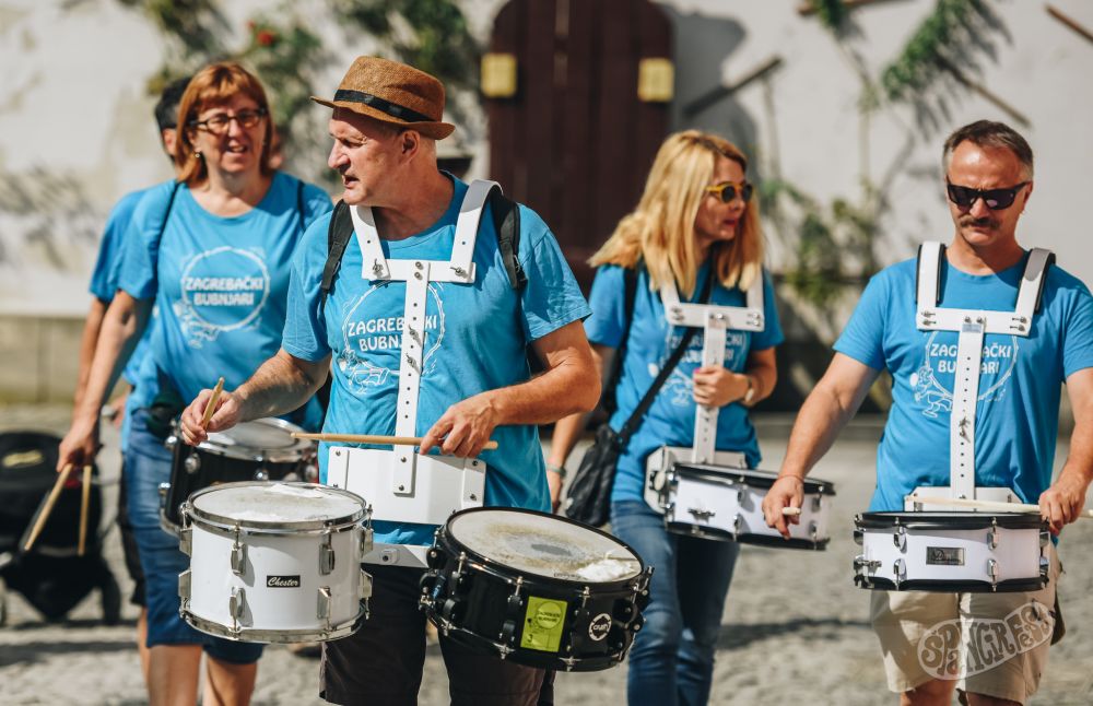 Image 5816993 (auto)