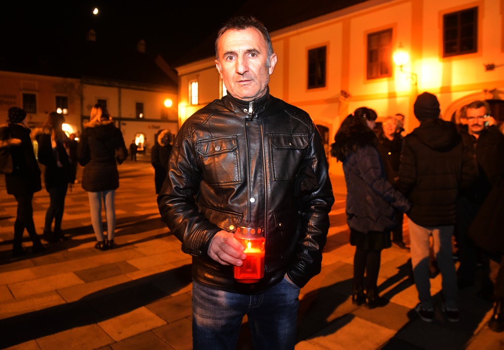 prosvjed antivakseri