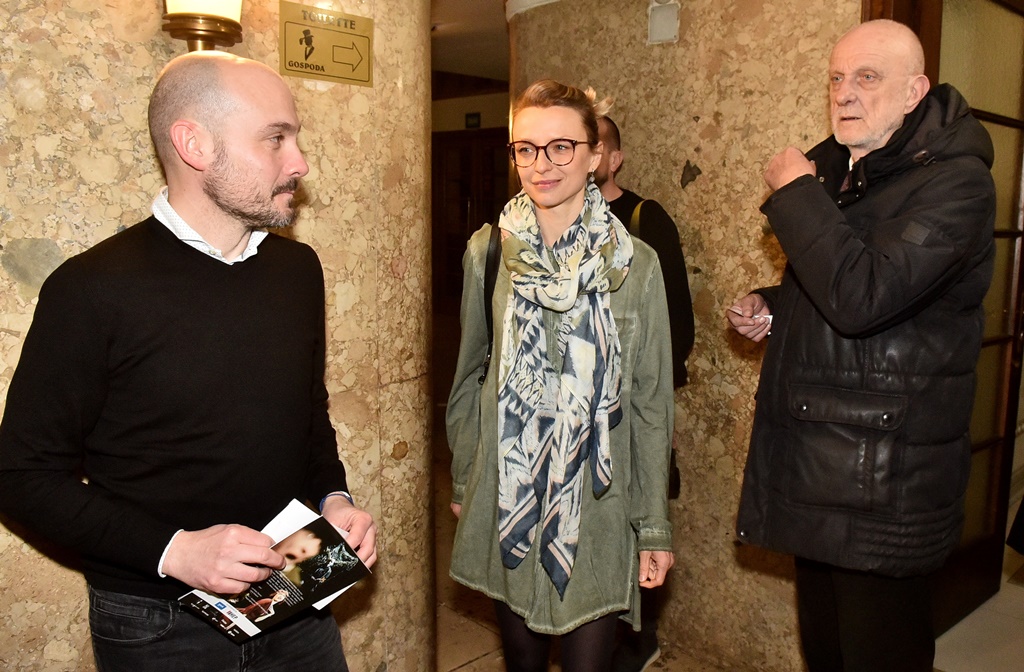 Majka Hrabrost i njezina djeca