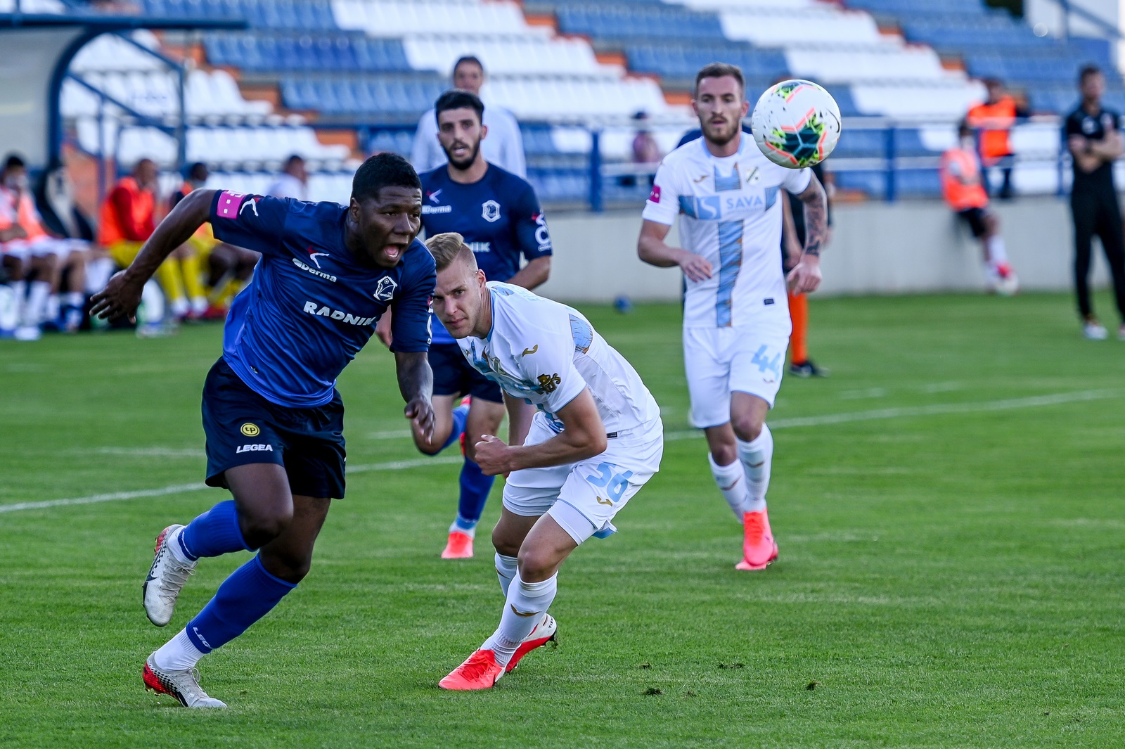 Image 4514606 (auto)