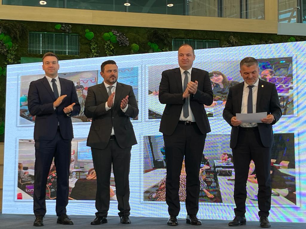 Image 5874483 (auto)