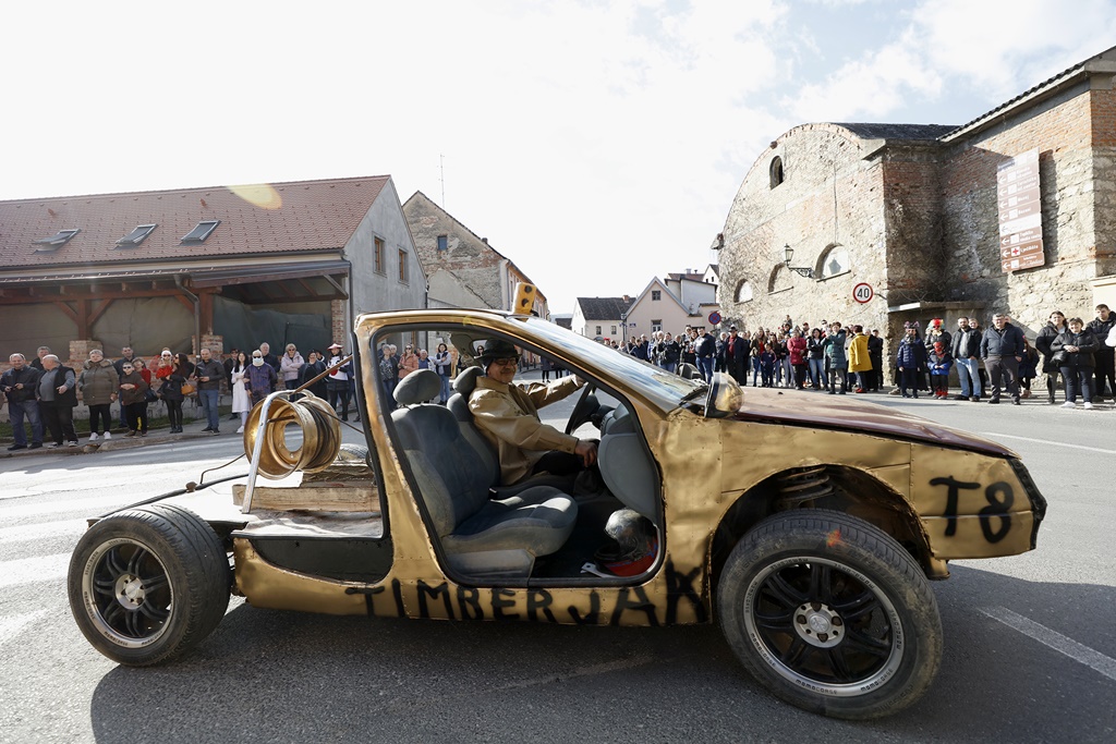 Image 5612741 (auto)