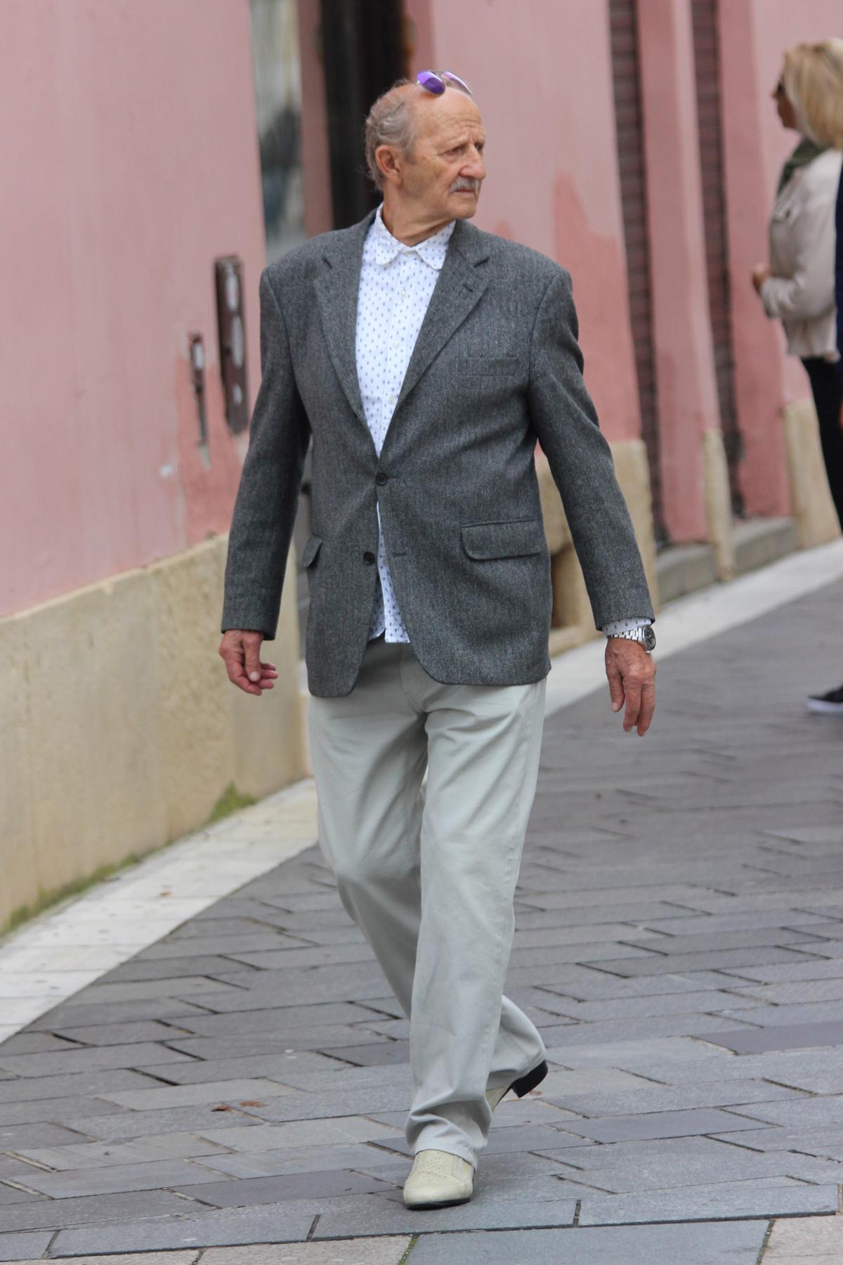 Image 5486660 (auto)