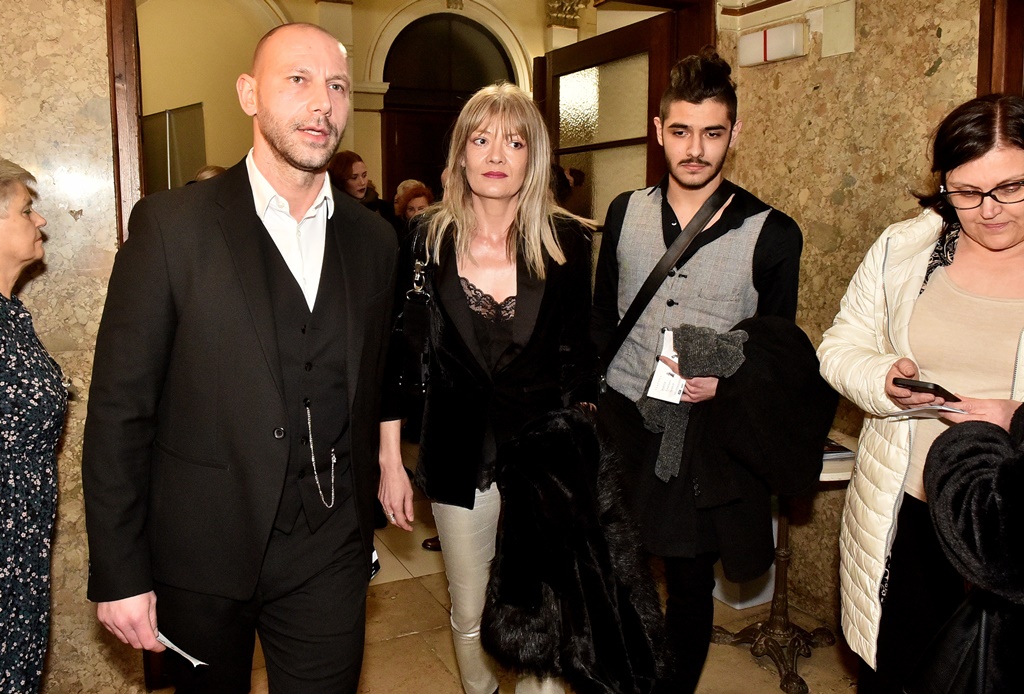 Majka Hrabrost i njezina djeca